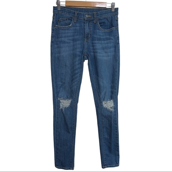 CARMAR SKINNY DISTRESSED WOMEN’S DENIM JEANS SIZE 27 - Picture 1 of 11